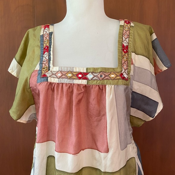 Akemi & Kin silk top - Picture 3 of 5